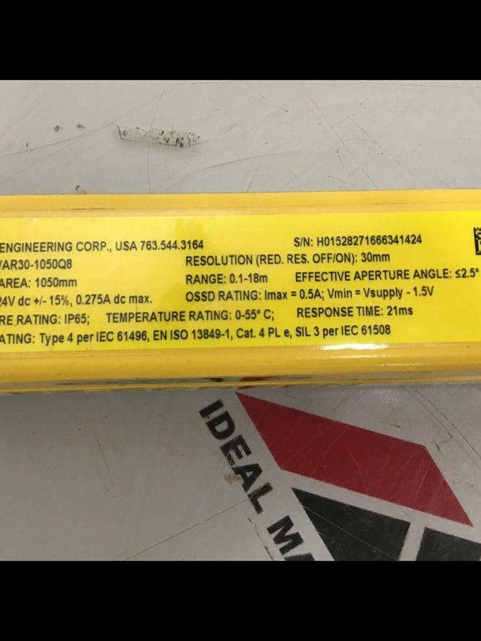 Used BANNER ENGINEERING Safety Light Screen SLSVAR30-1050Q8 USED