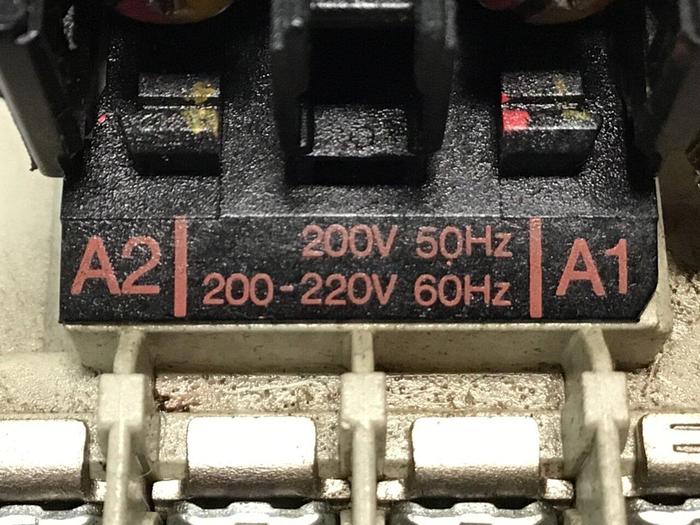Used MITSUBISHI Contactor S-N10 20 AMP #124116