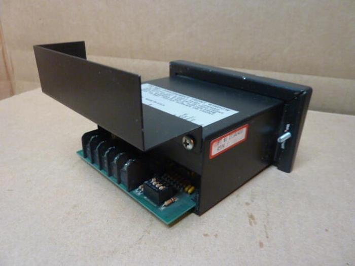 Used RED LION CONTROLS Speed Reader DT3A400 #31431