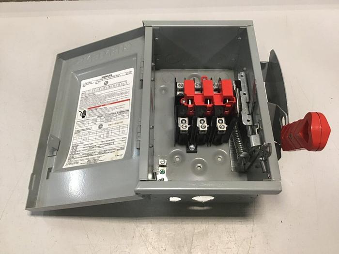 Used SIEMENS 30 Amp Safety Disconnect Switch HNF361 VBII #137852