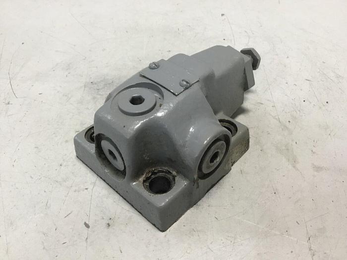 Used VICKERS Relief Valve CGR02F 30 #138774