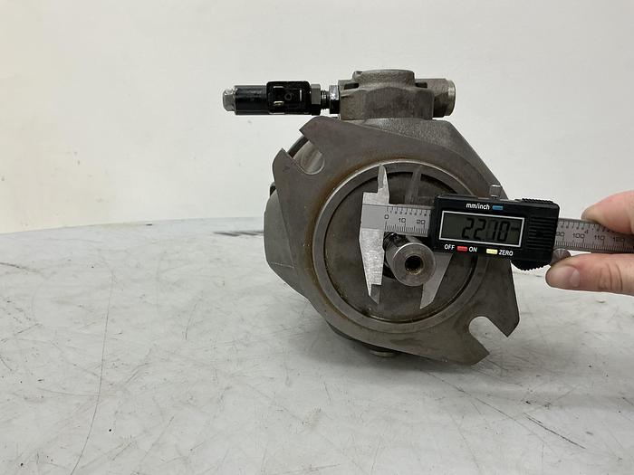 Used MANNESMANN REXROTH A10VS028DFE1/3XR-PPA12V50-479