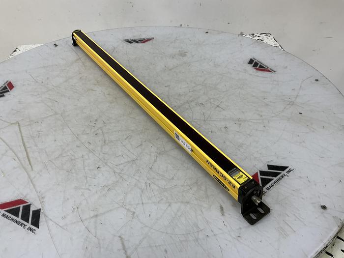 Used BANNER SLSR30-750Q8