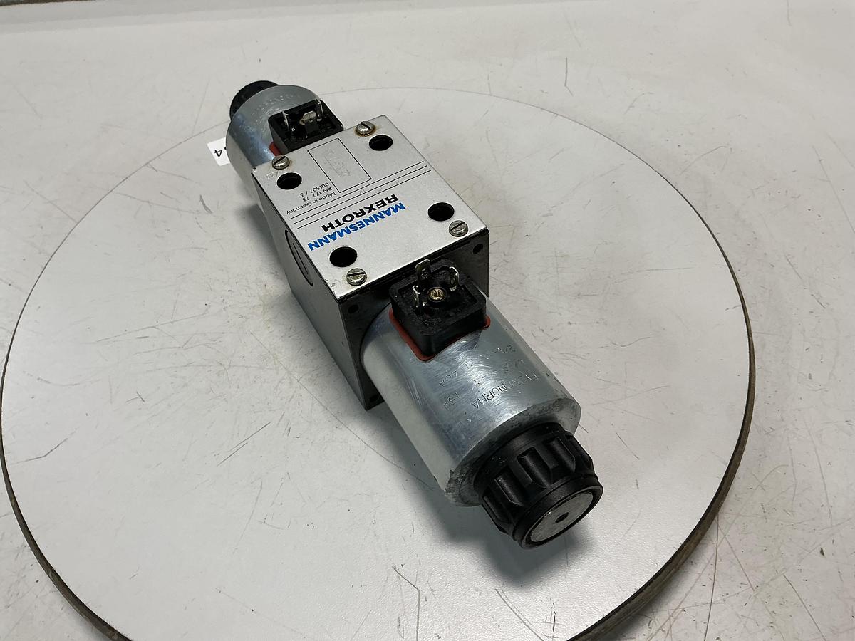 Used REXROTH 4WE 10 J31/CG24N9Z4