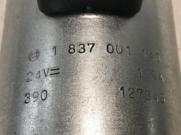 Used BOSCH Valve 9810232455 081WV10P1V1070WS024/00D51 Used