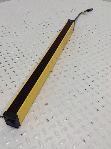 Used STI Light Curtain Transmitter MS46-20-520-X #87884