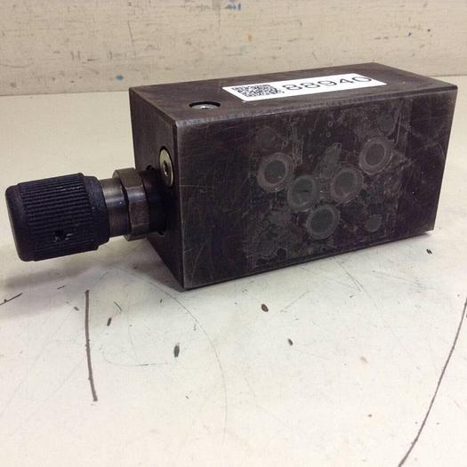Used VICKERS Pressure Reducing Valve DGMX25PPFHS30 #97667