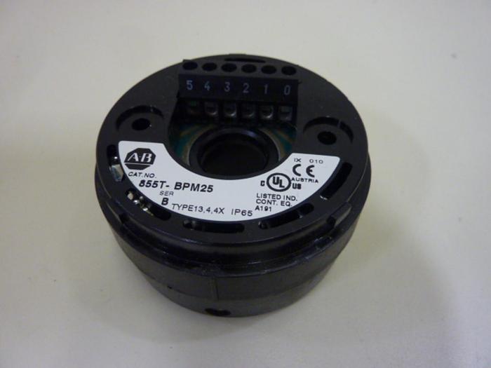 Used ALLEN BRADLEY Mounting Base 855T-BPM25 SER B #50202