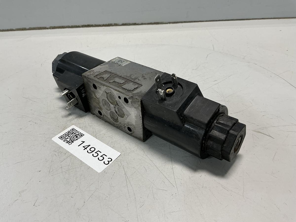 Used TOKIMEC DG4V-3-2C-M-U7-H-7-52