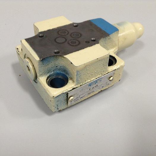Used VICKERS Hydraulic Valve CVCS25C1S2W24510AP10 #89831
