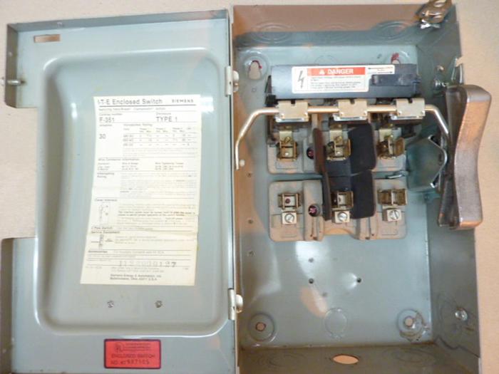 Used SIEMENS 30 Amp Disconnect Switch F351 #41594