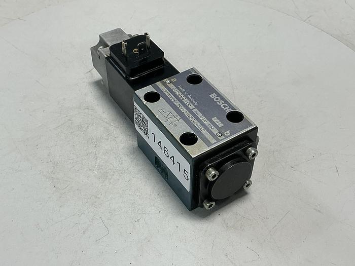 Used BOSCH 0 810 090 106