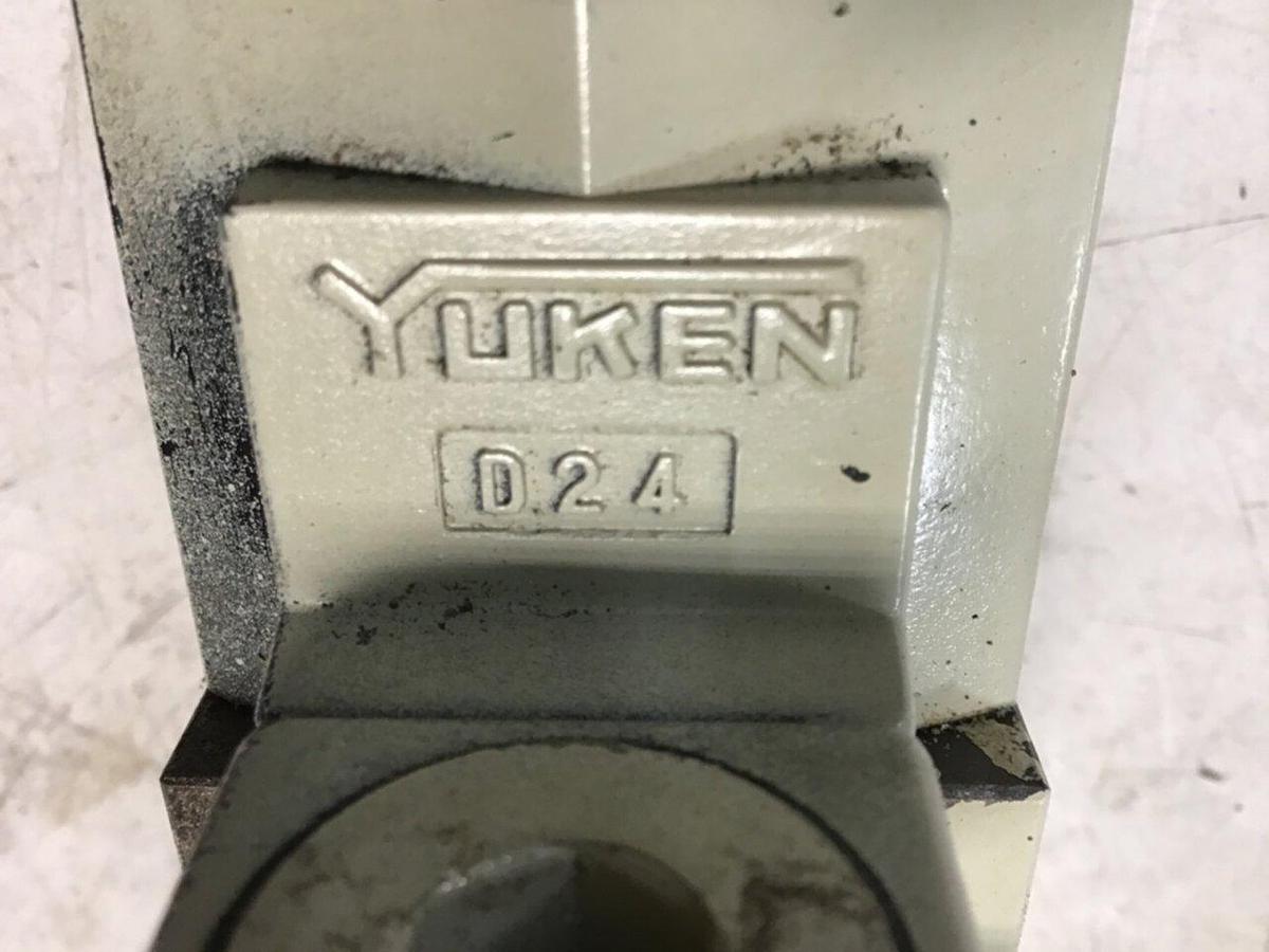 Used YUKEN Directional Valve DSG-01-3C2-D24-50 Used