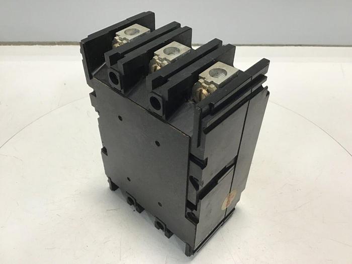 Used FUJI ELECTRIC Circuit Breaker BU-ECA3040 #119737