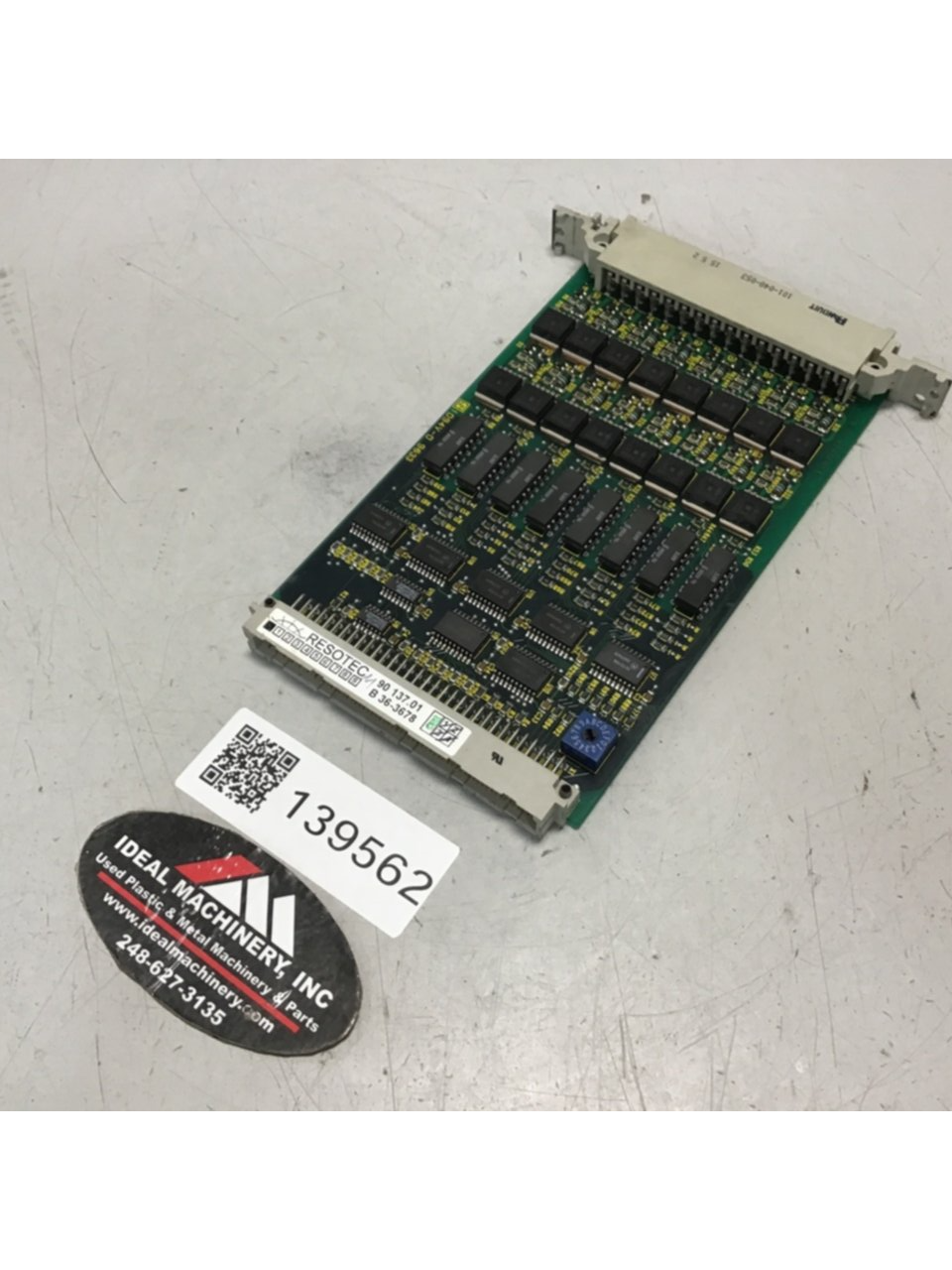 Used BOY MACHINES Circuit Board Card 90137.01 Used