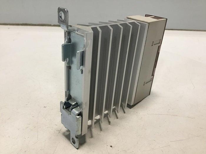 Used OMRON Solid State Relay G3PB-215B-VD #112264