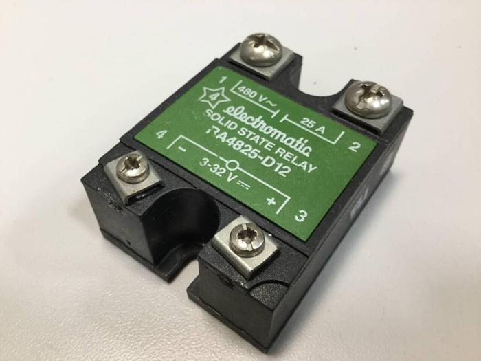 Used CARLO GAVAZZI Solid State Relay RA4825-D12 #98065