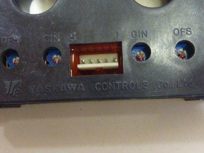 Used YASKAWA Current Transformer UND-300W/200/5 #67458