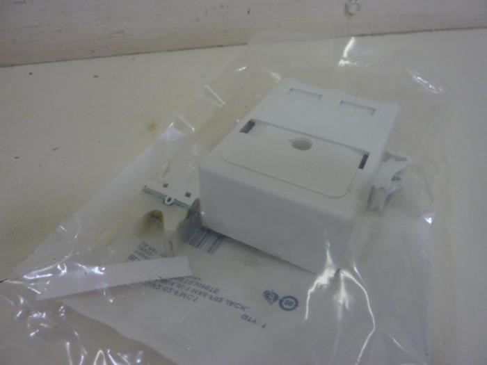 SIEMON Port Box MX-SM2-02-FMC1 #57765