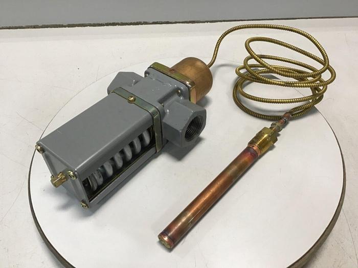 Used JOHNSON CONTROLS Water Regulating Valve V47AD-2 USED
