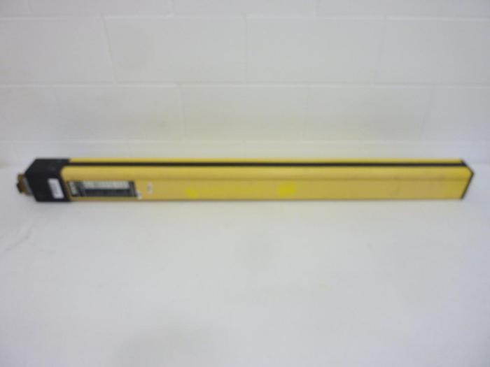 Used SICK OPTIC ELECTRONIC Light Curtain Sender AGSS 1200-1111 #50871