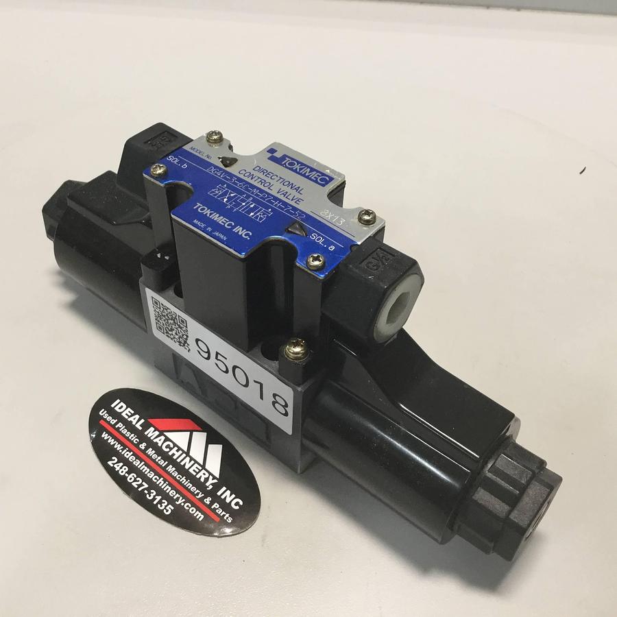 Used TOKIMEC Directional Control Valve DG4V-3-6C-M-P7-H-7-52 USED