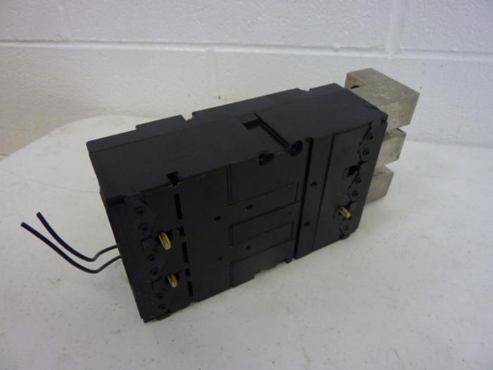 Used FUJI ELECTRIC 125 Amp Circuit Breaker EA203A-125 #51664
