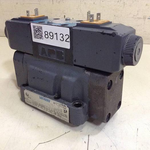 Used VICKERS Valve DG4V-3-6C-M-U-HL7-60-B13 Used