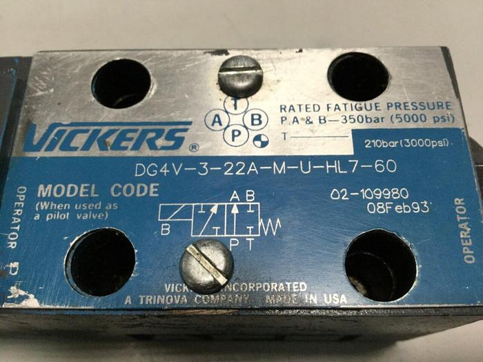 Used VICKERS Directional Hydraulic Valve DG4V322AMUHL760 Used