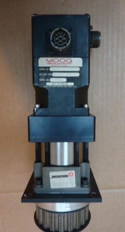 Used MOOG Brushless Motor 303-030A Used  