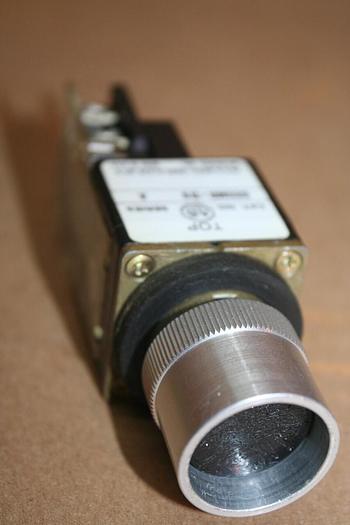 Used ALLEN BRADLEY Push Button 800MR-D9 BLACK #19993