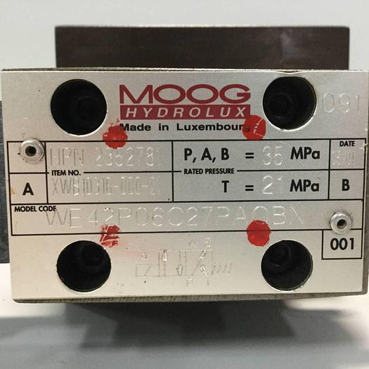 Used MOOG Valve WE42P06C27PAOBN #91772