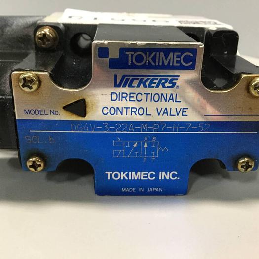 Used VICKERS Tokimec Directional Control Valve DG4V322AMP7H752 #95515