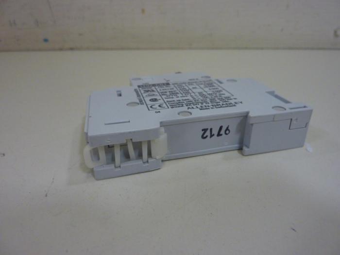 Used ALLEN BRADLEY 30 Amp Circuit Breaker 1492-CB1/G300 SER B #79612