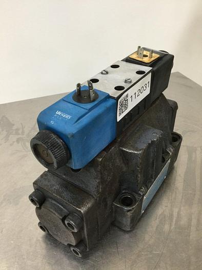 Used VICKERS Valve DG5S82CTMUHL740 Used