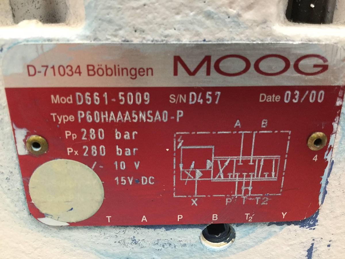 Used MOOG D661-5009 SERVO JET HYDRAULIC VALVE USED 