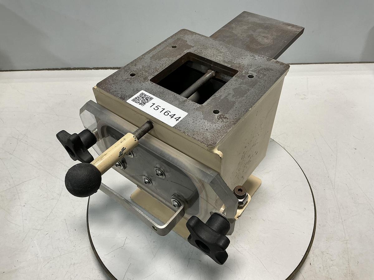 Used PPE NO MODEL NUMBER / NO TAG