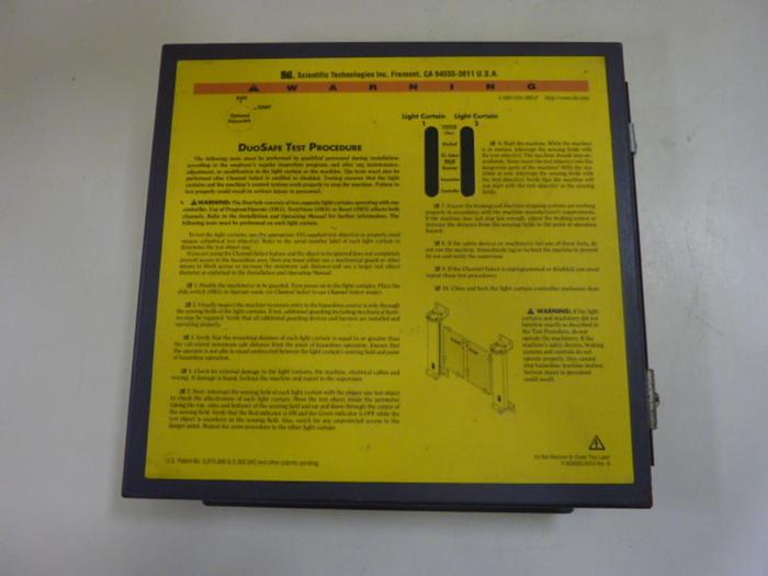 Used STI Light Curtain Controller DSC1 Used