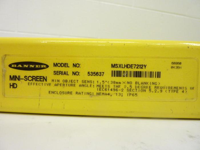 Used BANNER ENGINEERING Long Range Light Curtain MSXLHDE7212Y Used