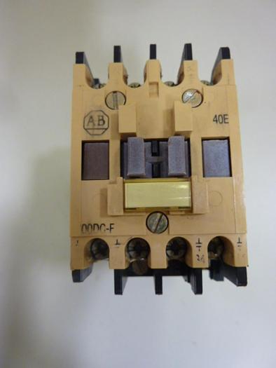 Used ALLEN BRADLEY Relay 700DC-F400 SER B #47177