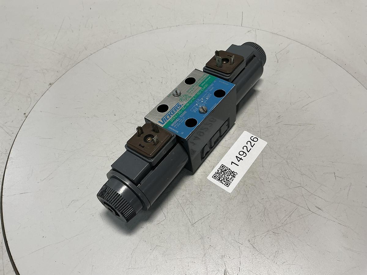 Used VICKERS DG4V-3S-6C-M-U-HL7-60-EN490