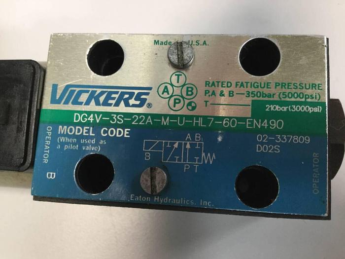 Used VICKERS Valve DG4V3S22AMUHL760EN490 Used