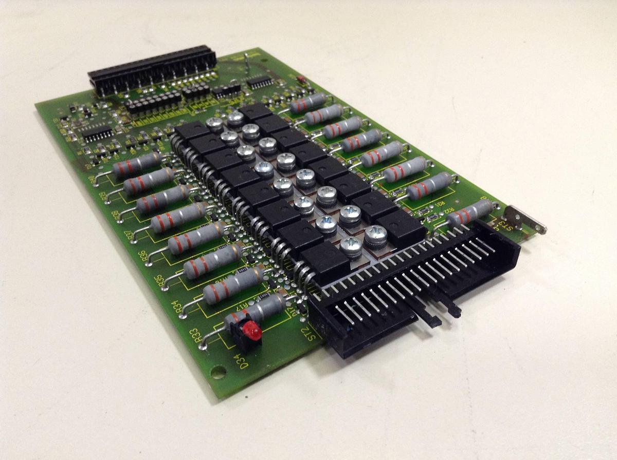 Used BACHMANN ELECTRONIC Output Card CA16/P2.5S E06149/00 003 USED