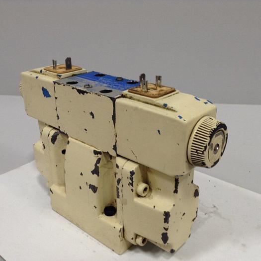 Used VICKERS Directional Control Valve DG5S52CTMUH721 #89820