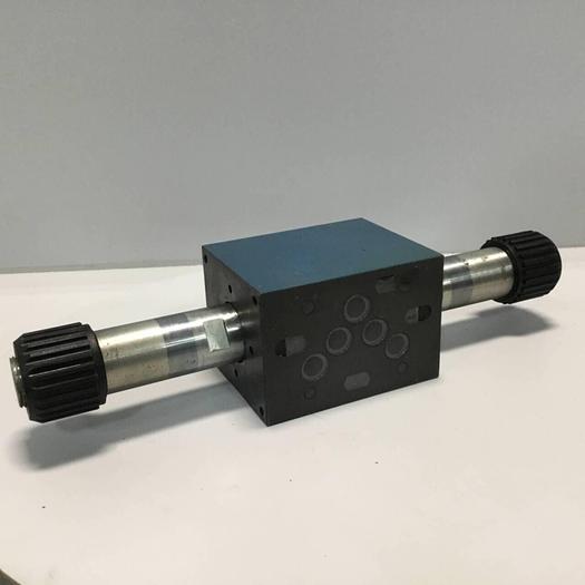 Used BOSCH Valve 0 810 001 402 #91514