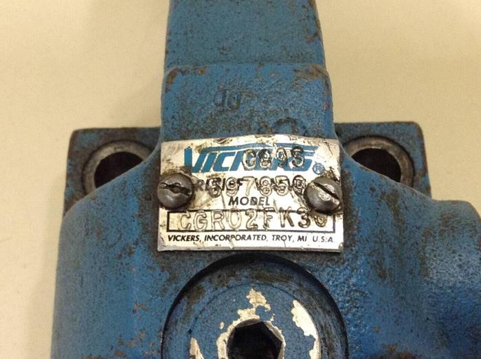 Used SPERRY VICKERS Relief Valve CGR02FK30 #80254