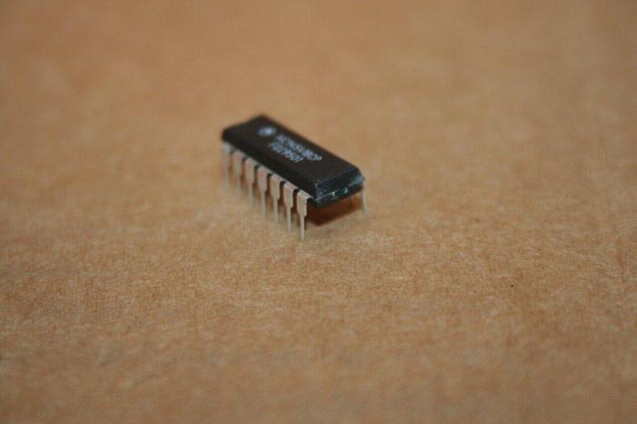Used MOTOROLA E Prom Chip MC14541BCP Used DNL SCRAPPED