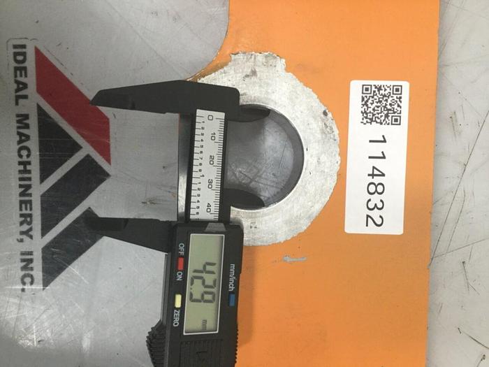 Used CINCINNATI MILACRON Crosshead Support 1242 #114832