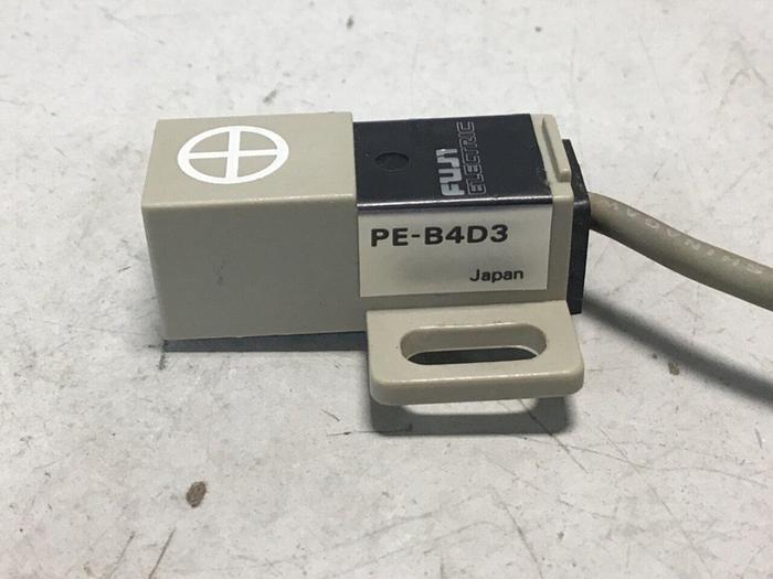 Used FUJI ELECTRIC Proximity Switch PE-B4D3 Used