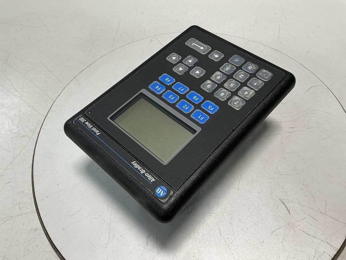 Used ALLEN BRADLEY 2711-K3A5L1
